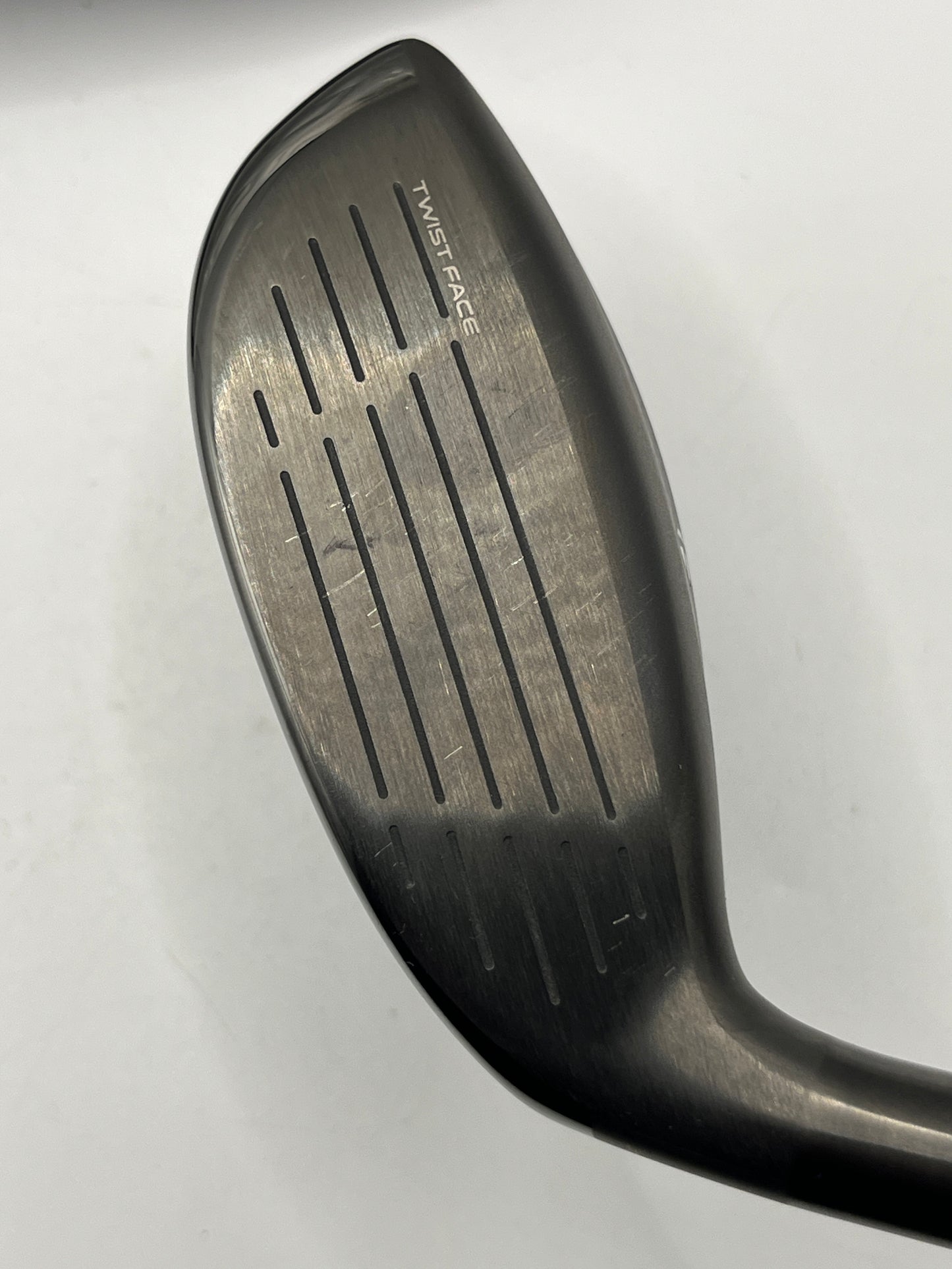 Taylormade Qi35 Max #4 Hybrid / 23 Degree / Regular Flex / Fujikura AirSpeeder 50