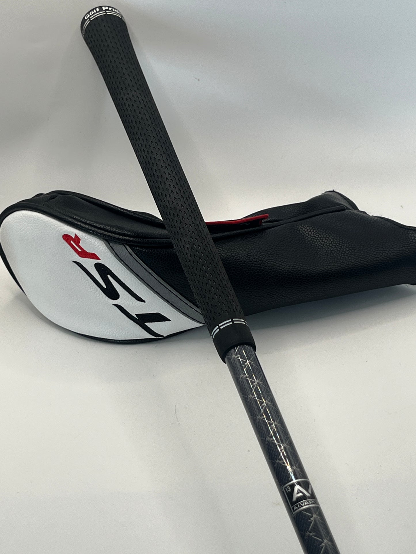 Titleist TSR3 #3 Hybrid / 19 Degrees / Regular Flex / Tensei AV Blue Xlink