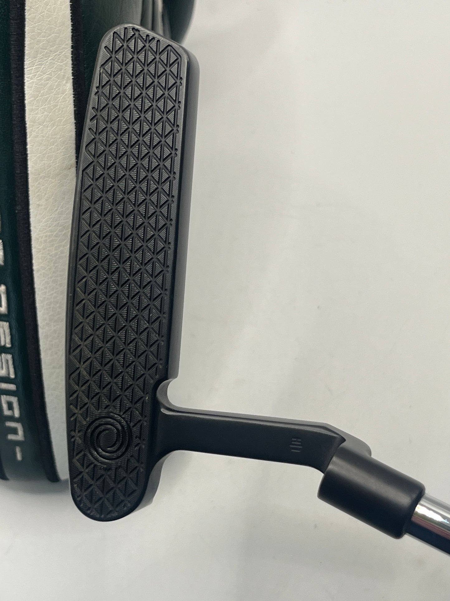 Odyssey Toulon Design Madison 2022 Putter / 34.0 Inches / Excellent Condition