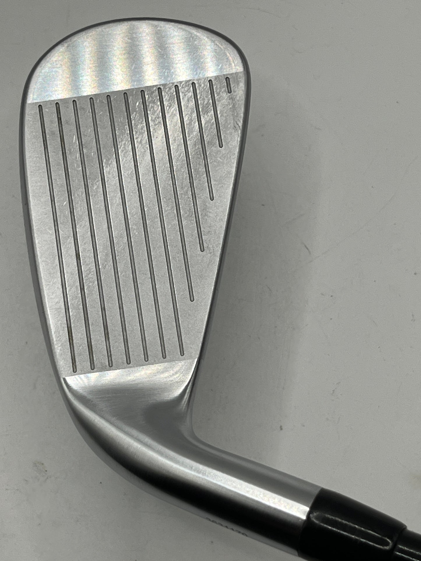 Titleist U505 Utility #1 Iron / 16 Degree / X Flex / HZRDUS Smoke RDX Black