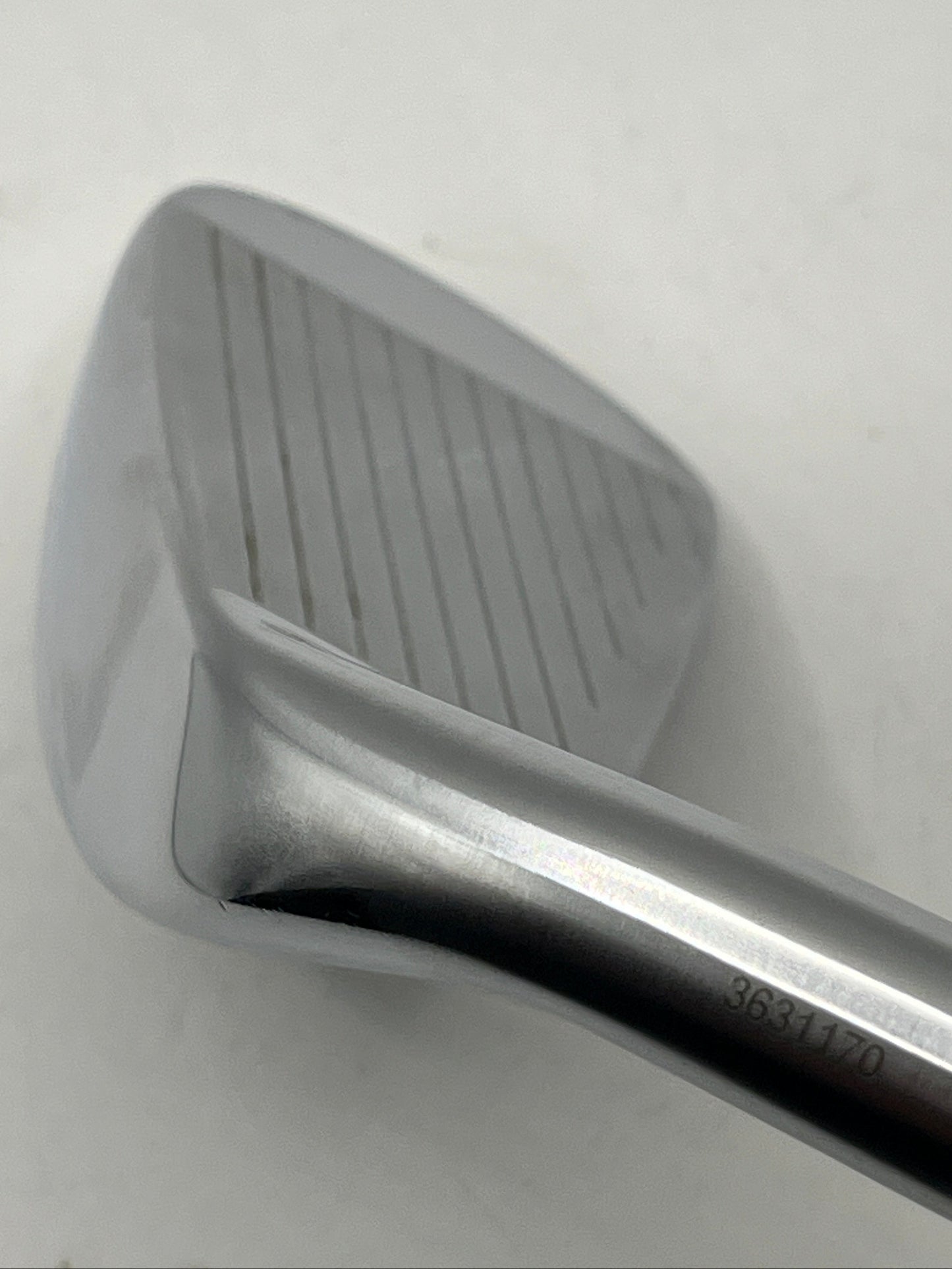 Titleist U505 Utility #1 Iron / 16 Degree / X Flex / HZRDUS Smoke RDX Black