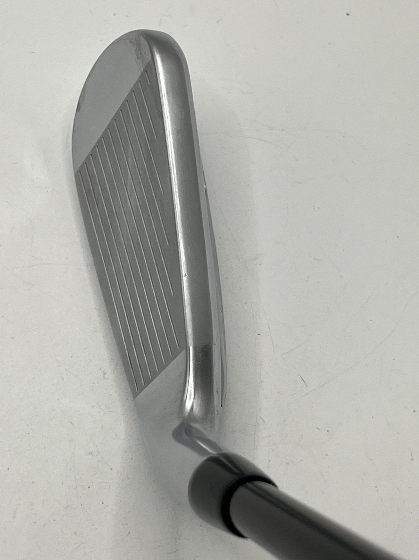 Titleist U505 Utility #1 Iron / 16 Degree / X Flex / HZRDUS Smoke RDX Black