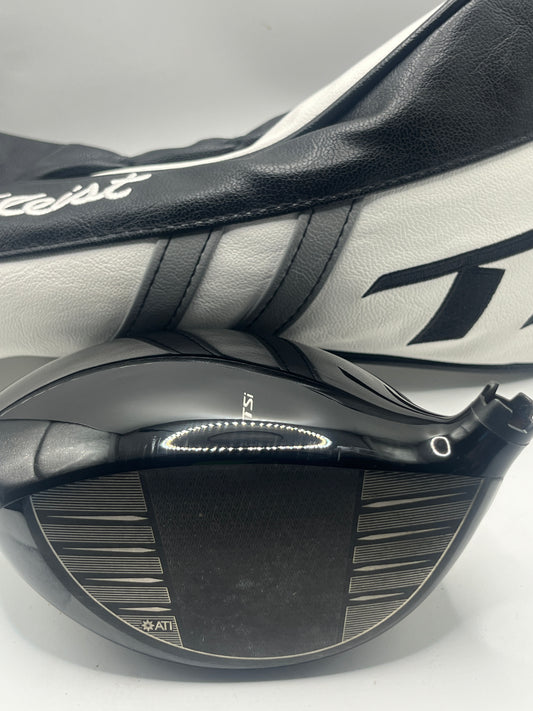 Titleist TSi4 Driver / 9 Degree / Head and Headcover Only