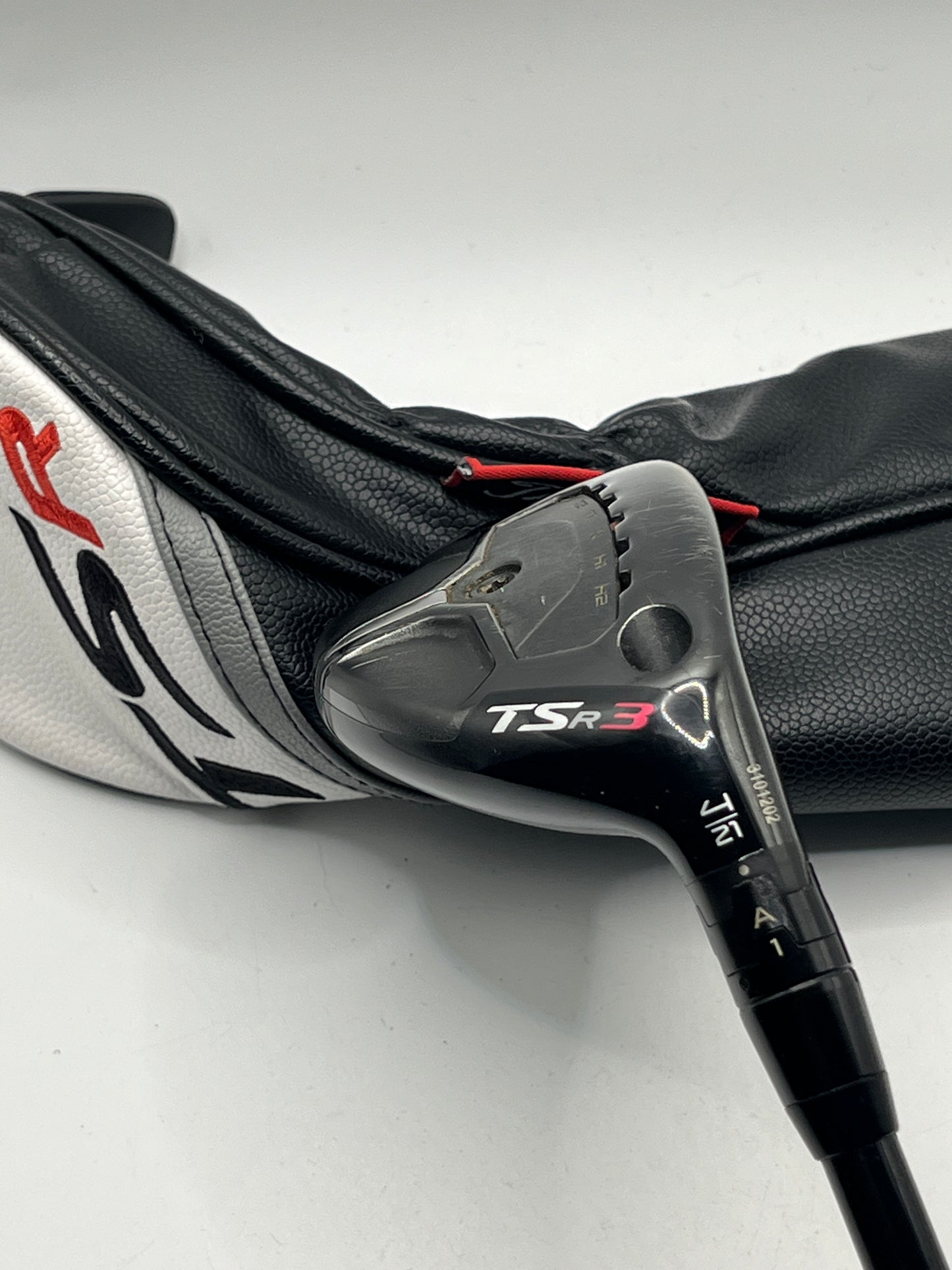 Titleist TSR3 #4 Hybrid / 21 Degrees / Stiff Flex / Tensei AV Blue Xlink