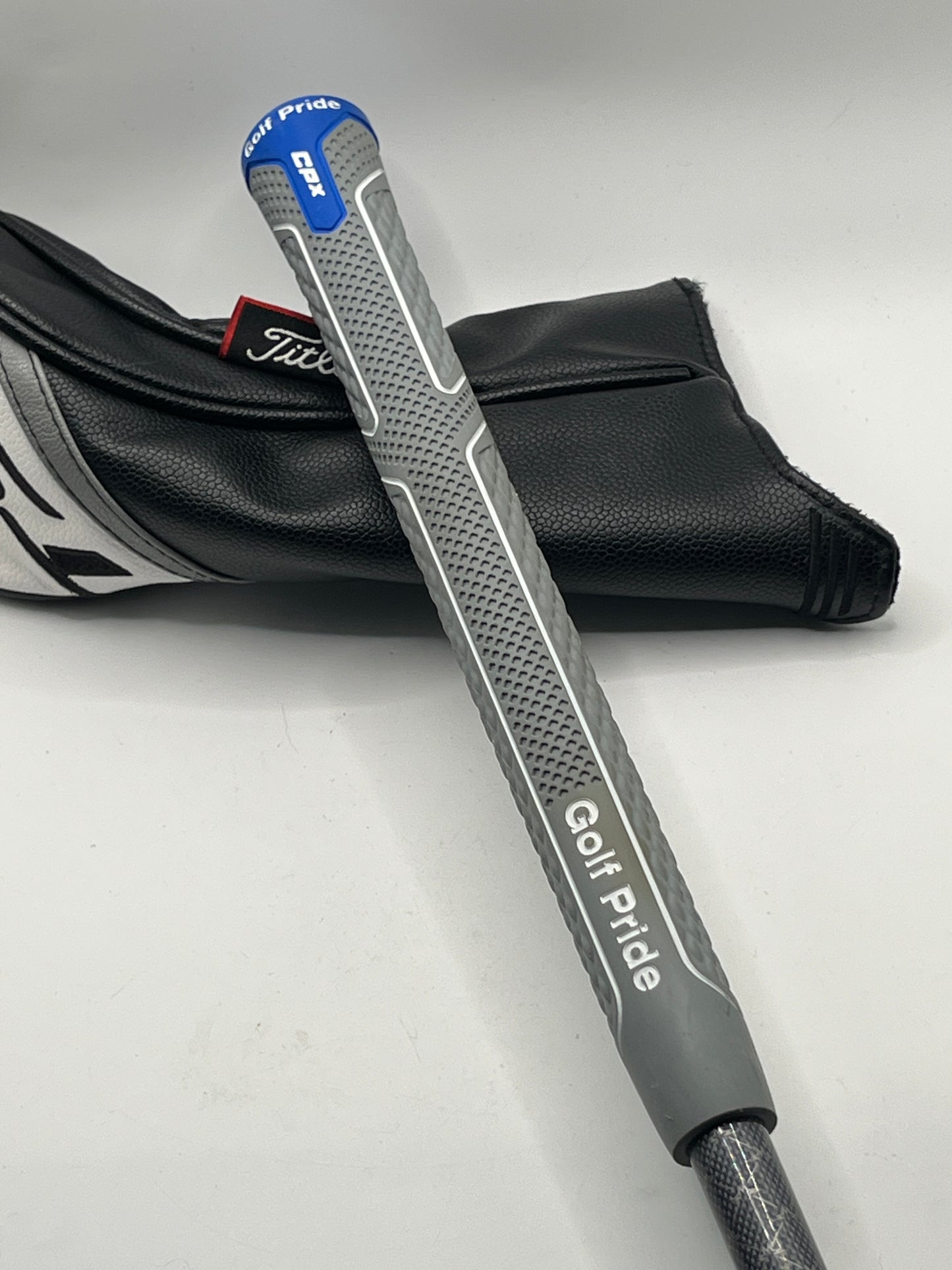 Titleist TSR3 #4 Hybrid / 21 Degrees / Stiff Flex / Tensei AV Blue Xlink