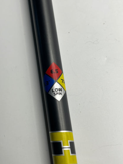 HZRDUS Smoke Yellow 60 Driver Shaft / X Flex / Taylormade Adaptor