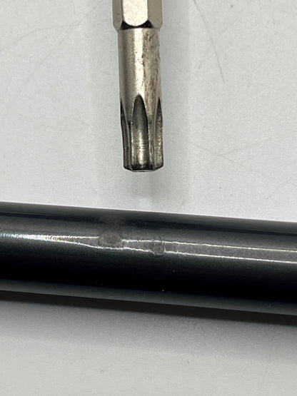 HZRDUS Smoke Yellow 60 Driver Shaft / X Flex / Taylormade Adaptor
