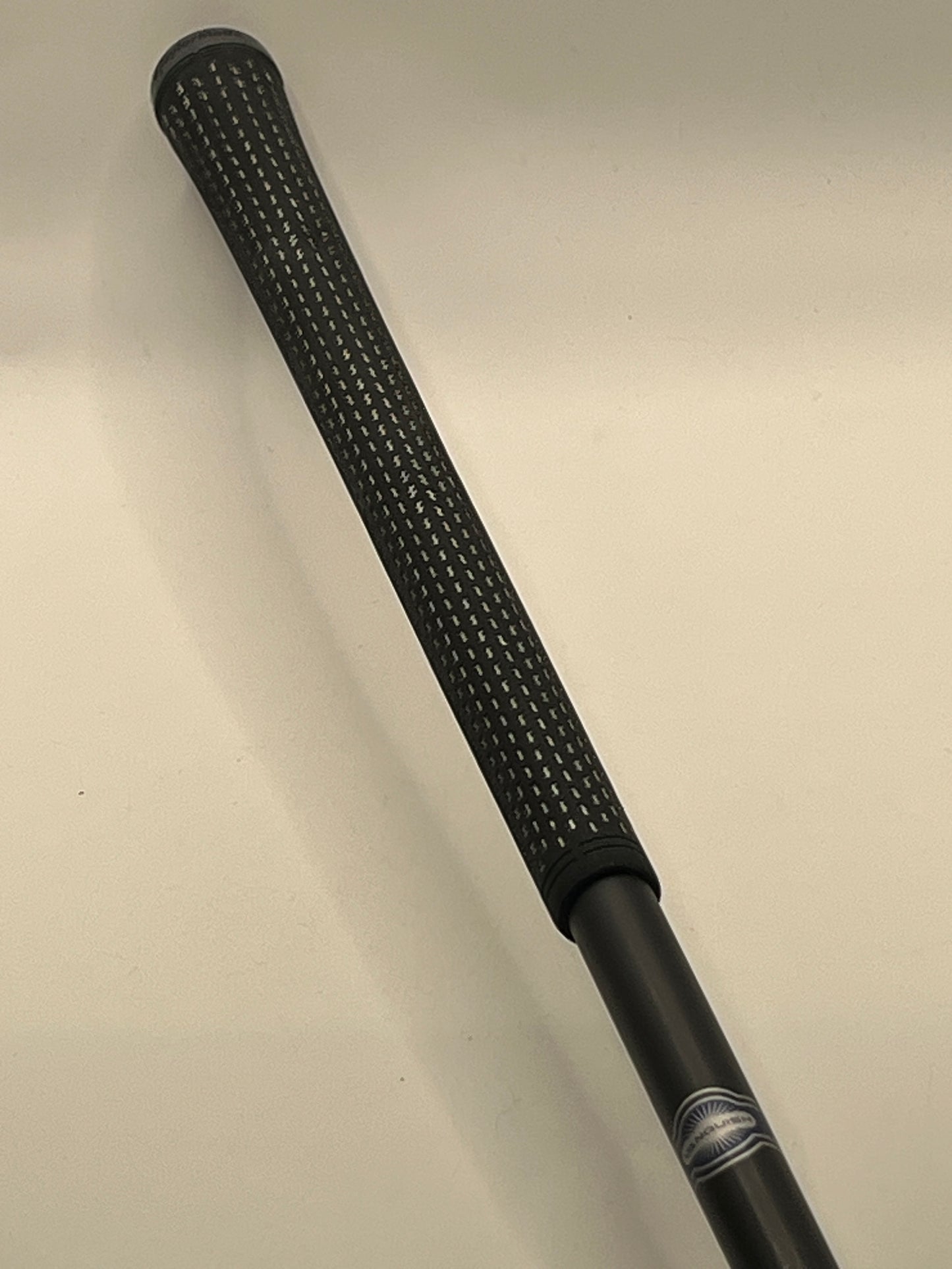 Mitsubishi Vanquish Driver Shaft / Stiff Flex / Titleist Adaptor