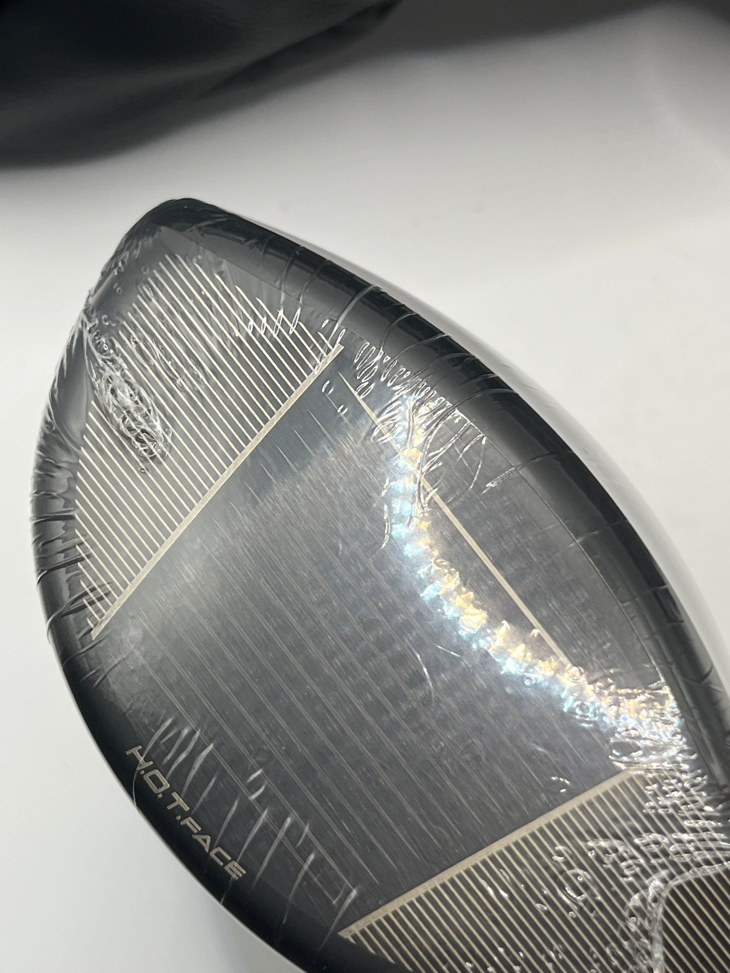Cobra DS Adapt LS Driver / 9 Degree / Head and Headcover Only NEW