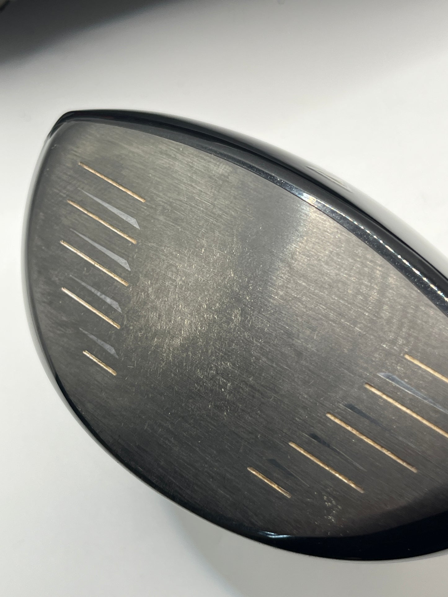 Titleist 915 D3 Driver  / 8.5 Degree / Head and Headcover Only