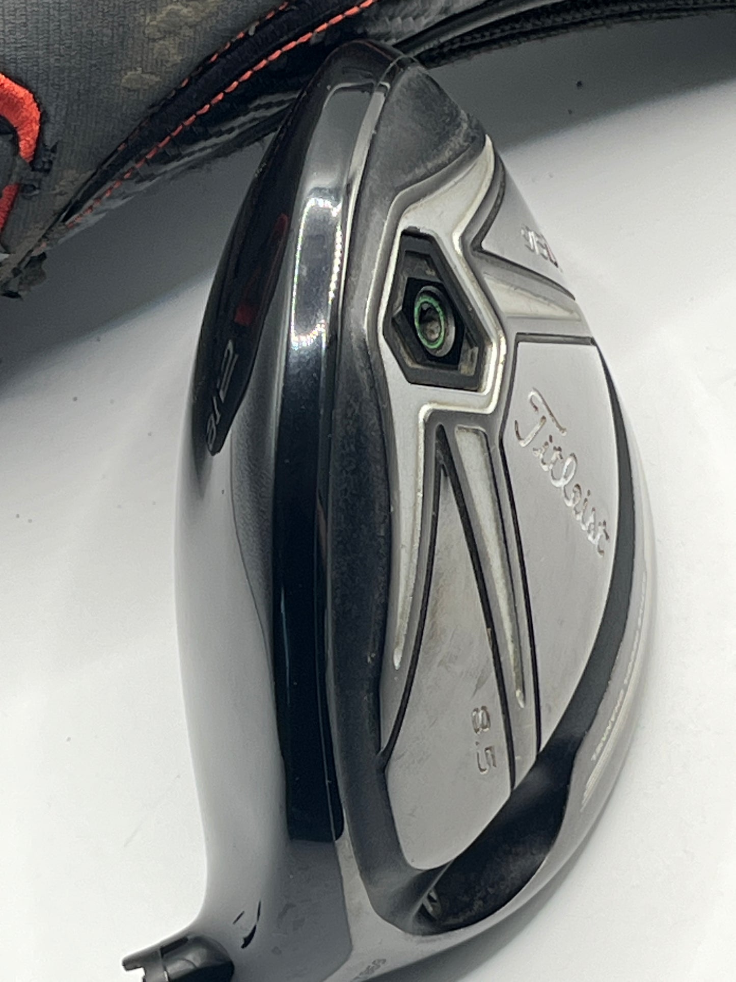 Titleist 915 D3 Driver  / 8.5 Degree / Head and Headcover Only