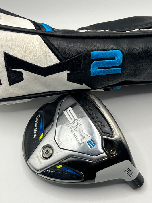 TaylorMade Sim2 Titanium #3 Wood / 15 Degrees / Head and Headcover