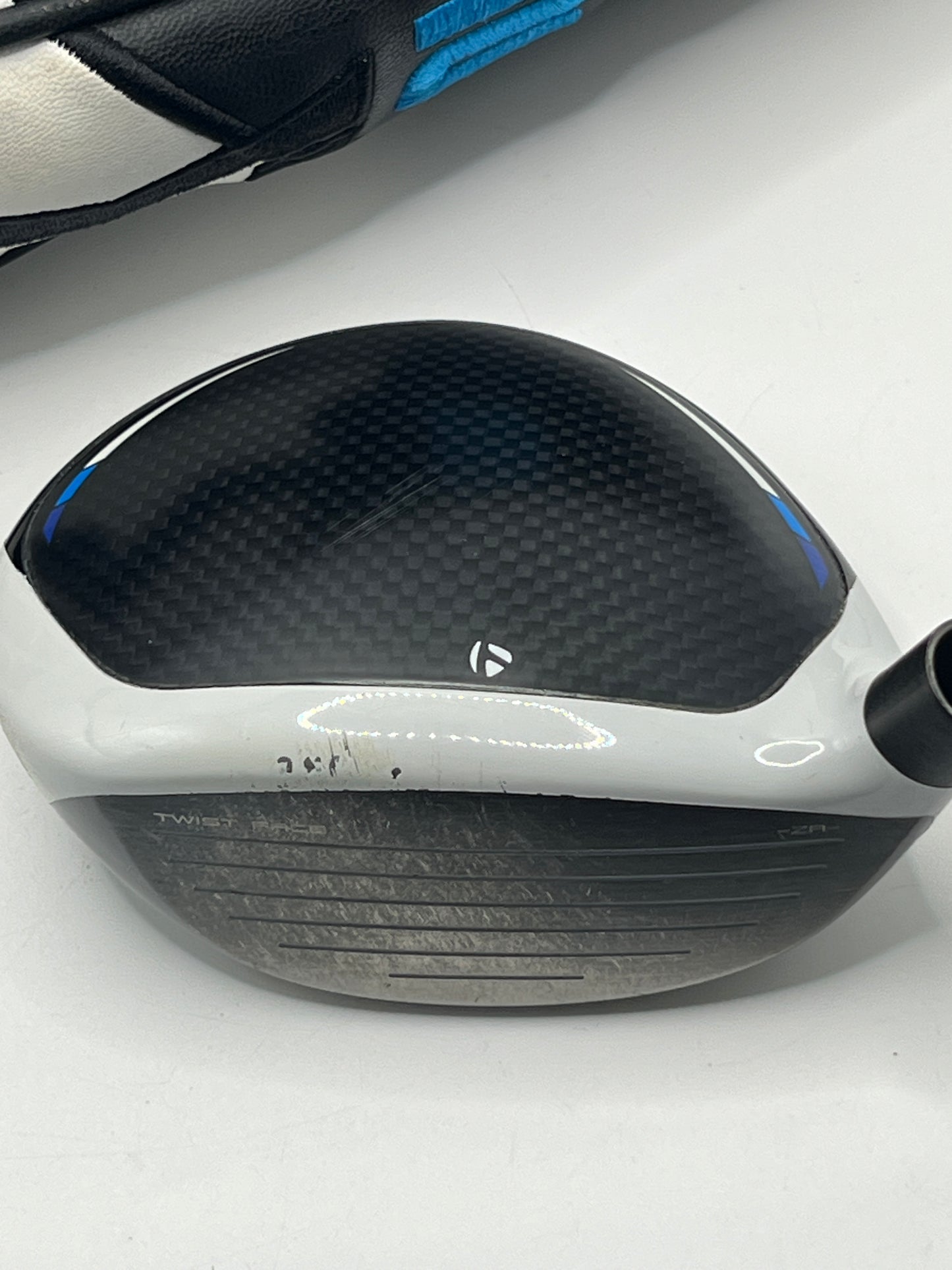 TaylorMade Sim2 Titanium #3 Wood / 15 Degrees / Head and Headcover