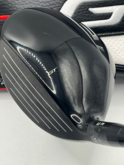 Titleist GT2 #5 Wood / 18 Degree / Regular Flex / Denali Red 60