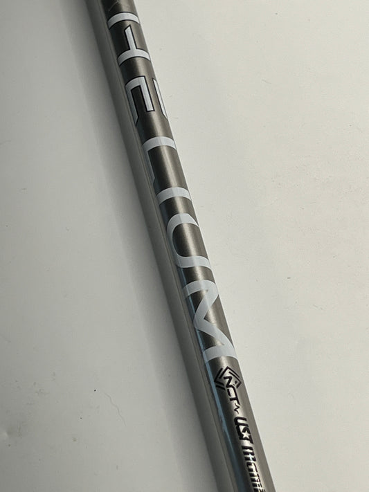 UST Mamiya Helium Silver #3 Wood Shaft / Regular Flex / Taylormade Adaptor