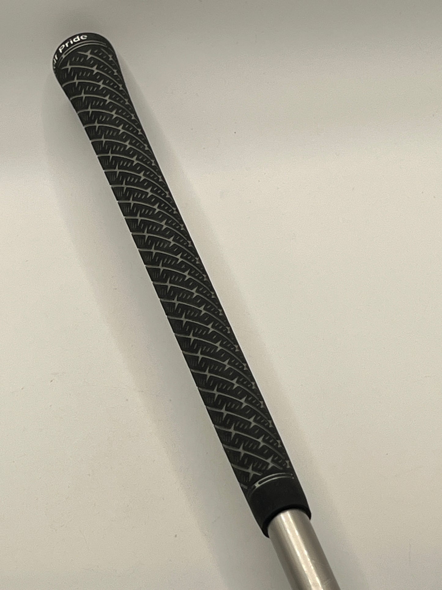 UST Mamiya Helium Silver #3 Wood Shaft / Regular Flex / Taylormade Adaptor