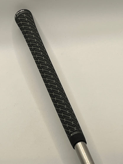 UST Mamiya Helium Silver #3 Wood Shaft / Regular Flex / Taylormade Adaptor