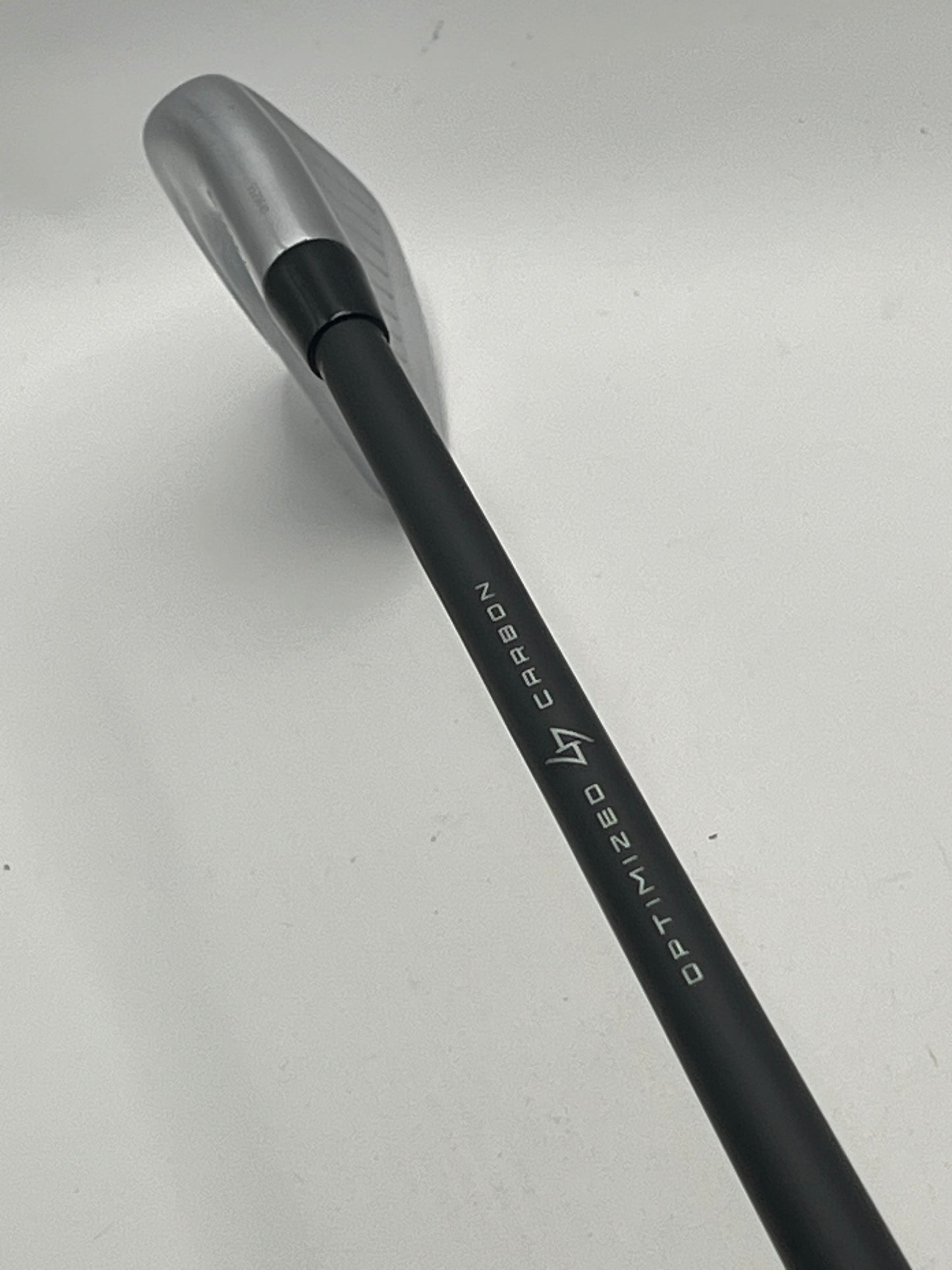 Titleist U505 (2025) Utility #4 Iron / 22 Degree / Stiff Flex / HZRDUS Gen 5 Black
