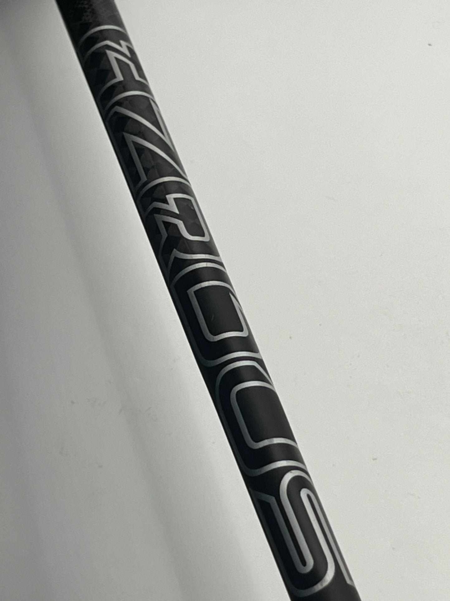 Titleist U505 (2025) Utility #4 Iron / 22 Degree / Stiff Flex / HZRDUS Gen 5 Black