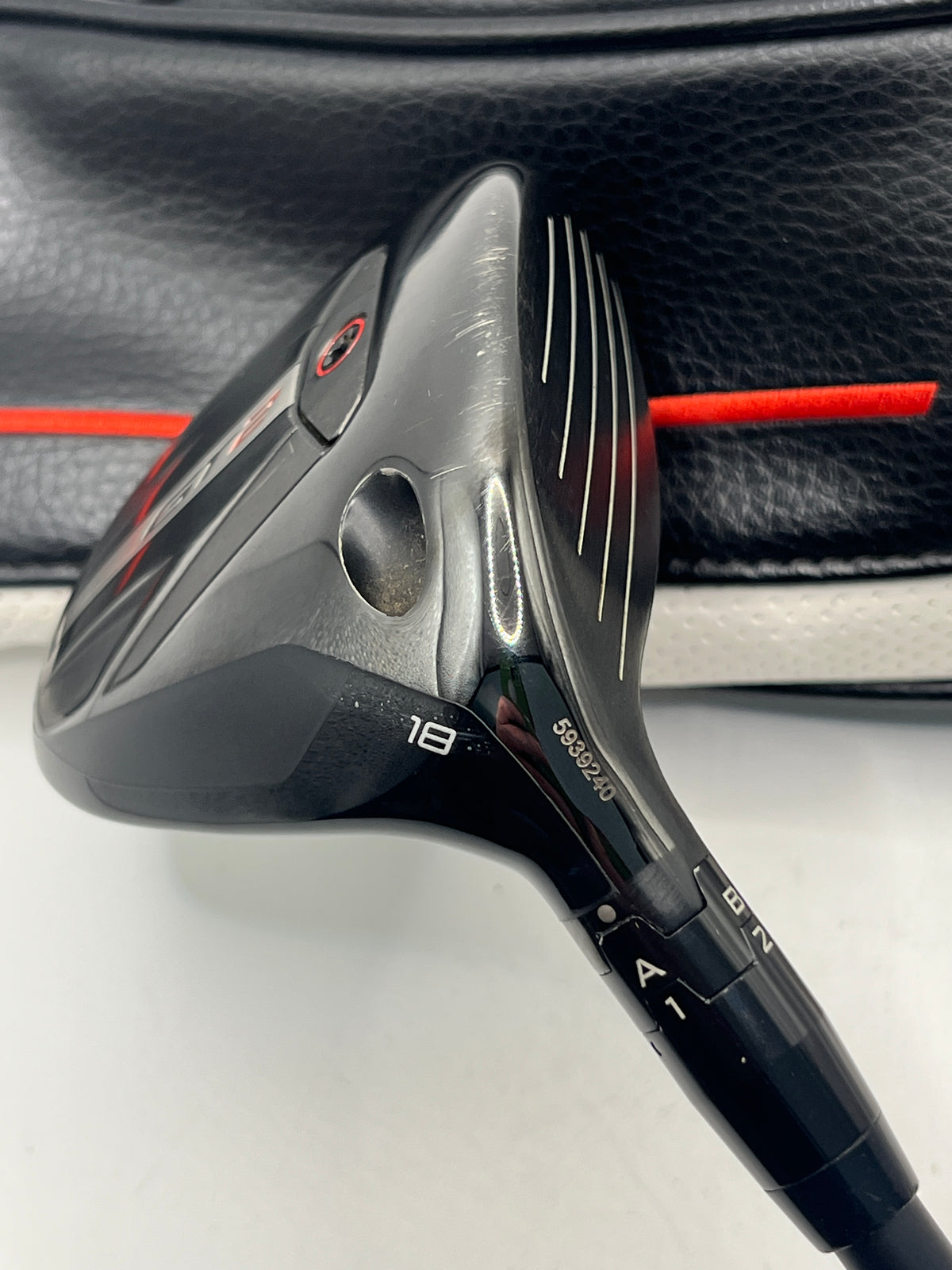 Titleist GT2 #5 Wood / 18 Degree / Regular Flex / HZRDUS CB Red