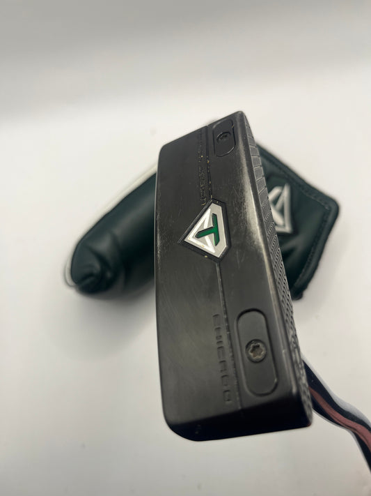 Odyssey Toulon Design Chicago Putter / 34 Inch