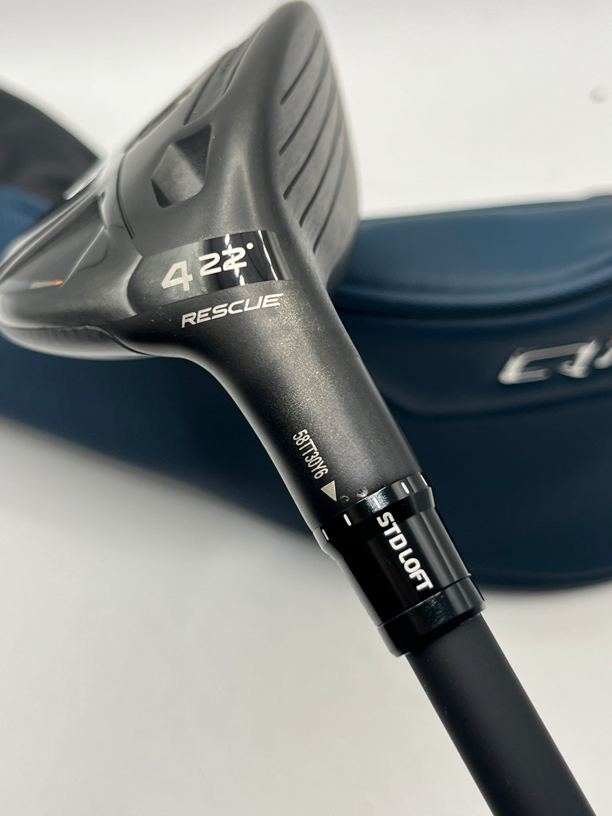 Taylormade Qi4D #4 Hybrid / 22 Degree / Regular Flex / REAX 65