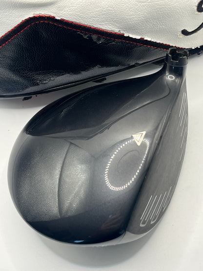 Titleist 917 D3 Driver / 9.5 Degree / Head and Headcover Only