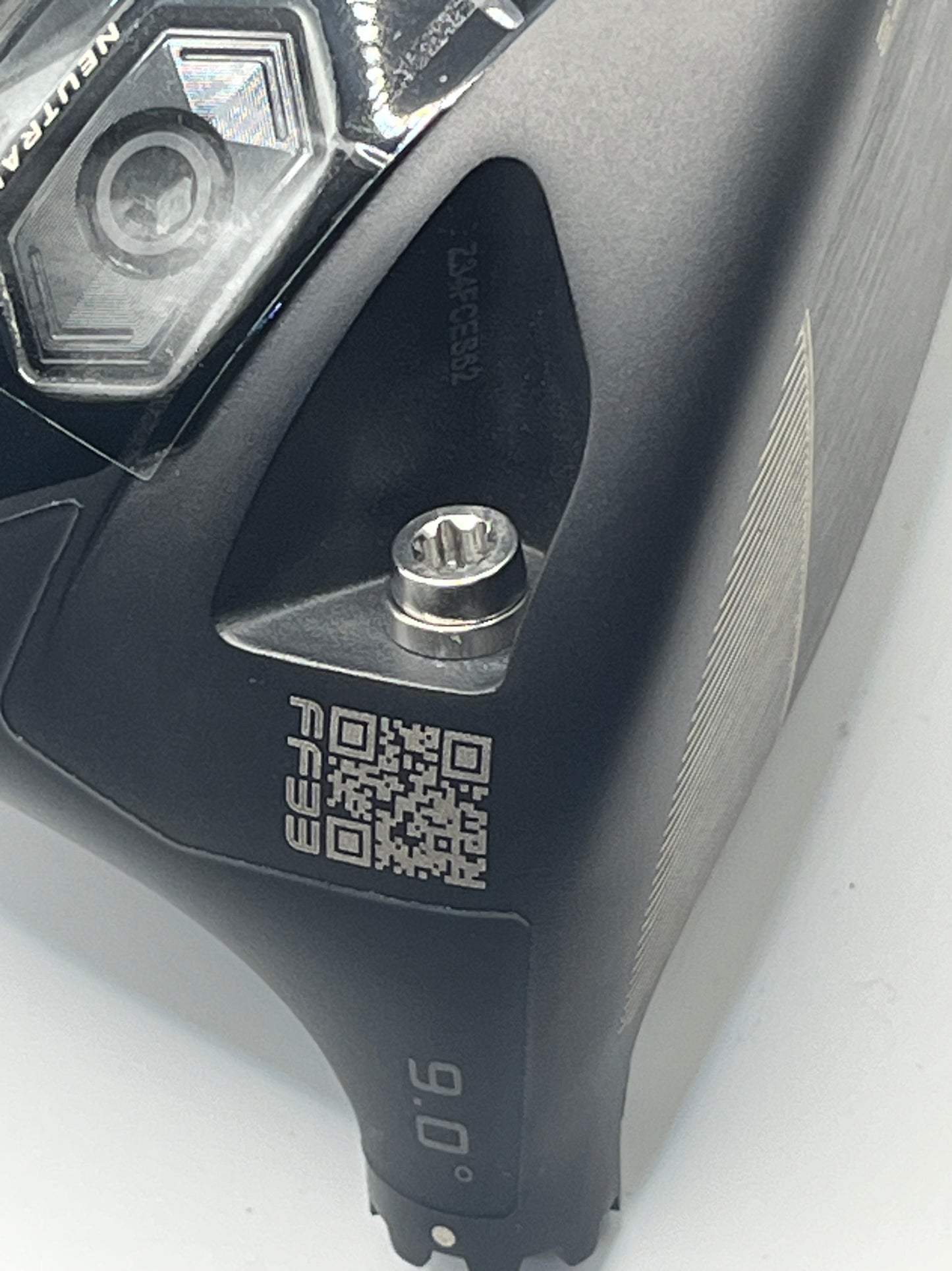 Cobra DS Adapt LS Driver / 9 Degree / Head and Headcover Only