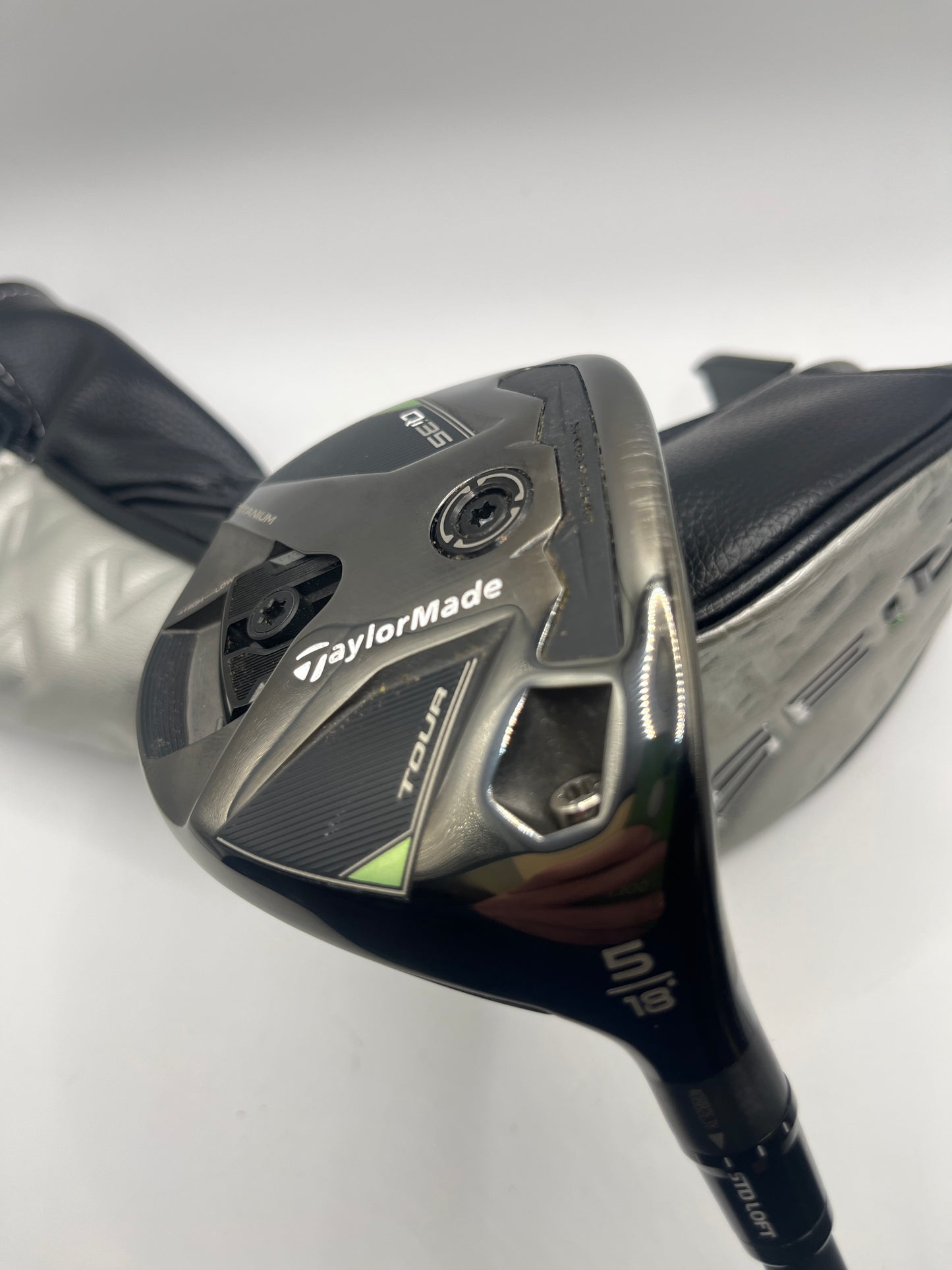 Taylormade Qi35 Tour #5 Wood / 18 Degree / X Flex / HZRDUS Black Gen5