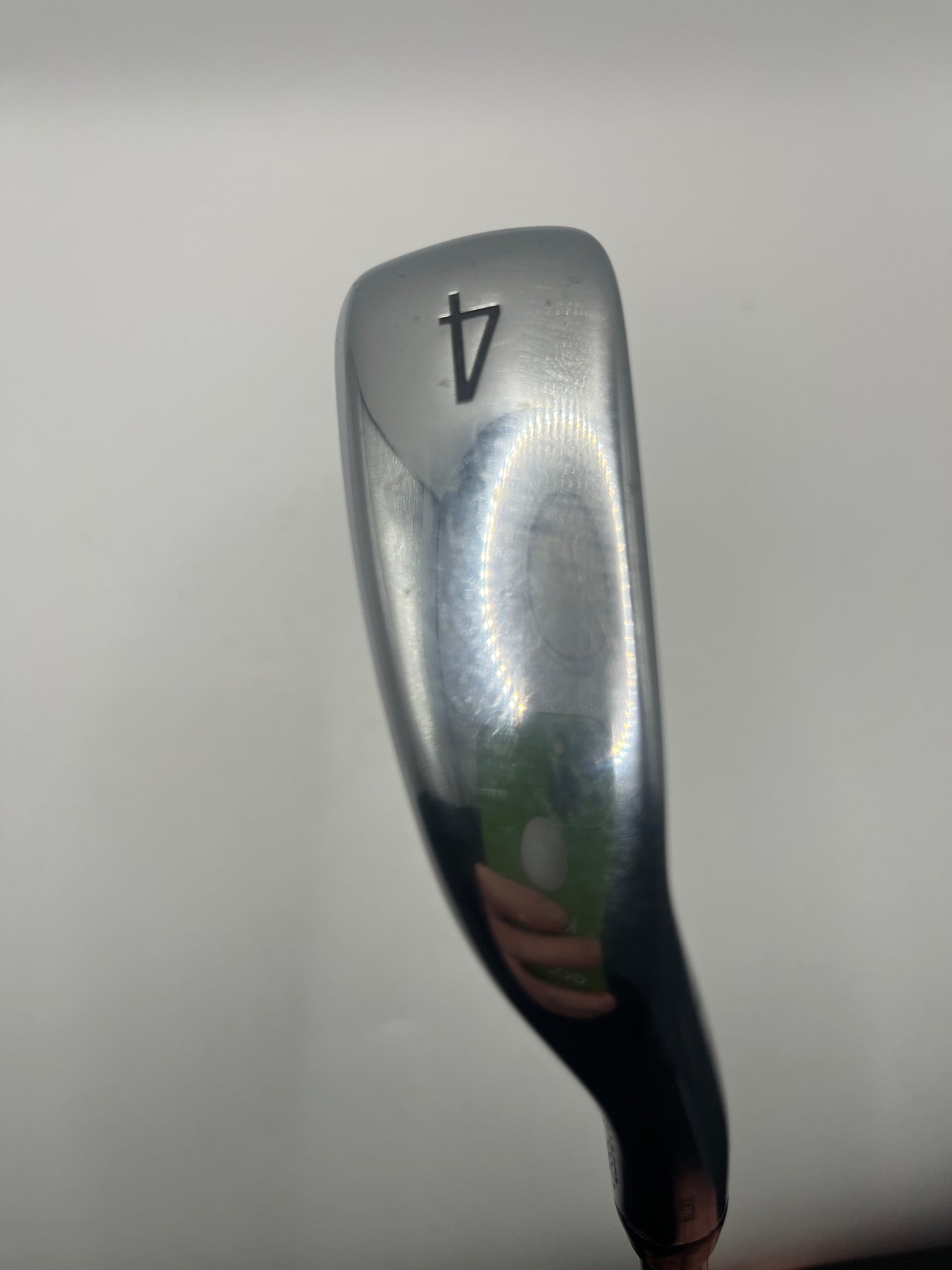 Titleist U505 Utility #4 Iron / 22 Degree / Regular Flex / HZRDUS Smoke RDX Black