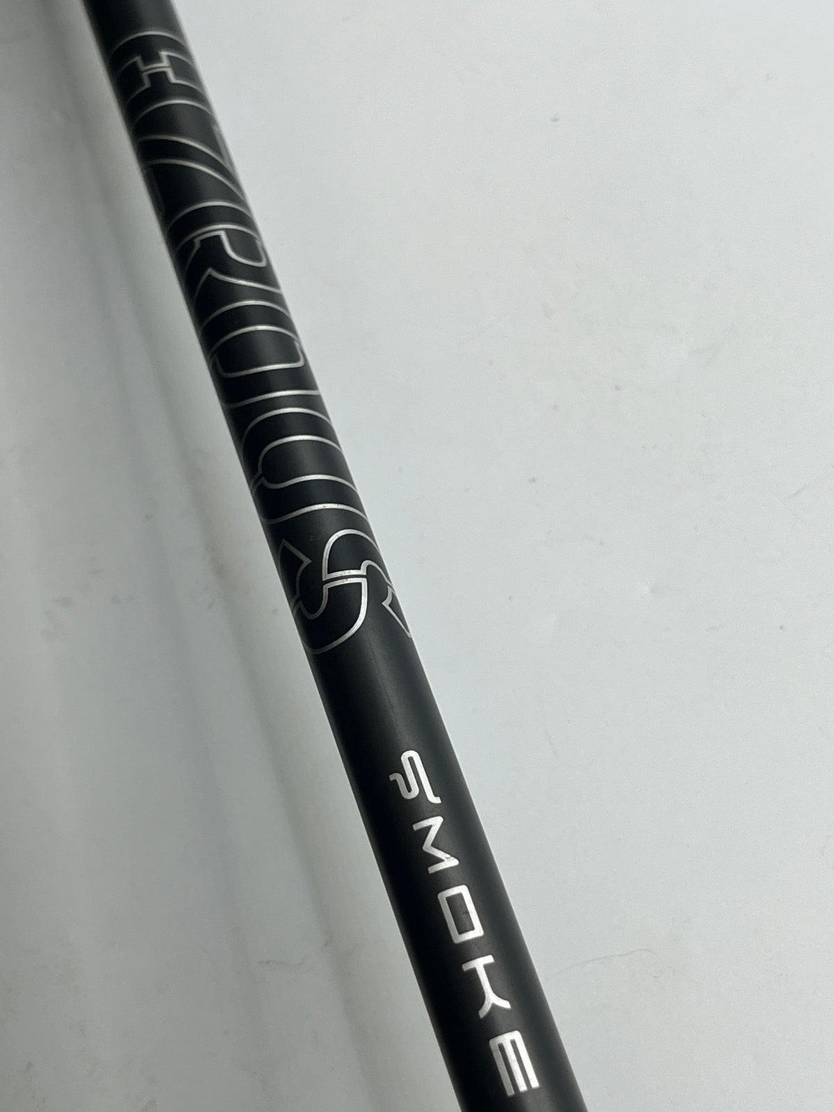 Titleist U510 Utility #2 Iron / 18 Degree / Regular Flex / HZRDUS Smoke Black
