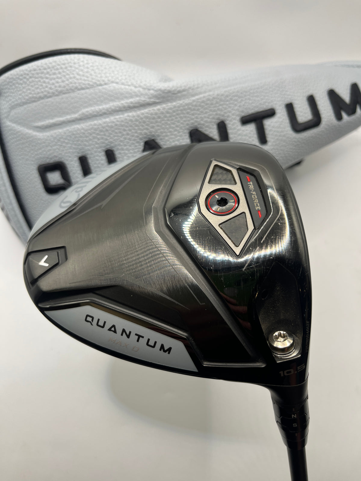 Callaway Quantum MAX D Driver with a Mitsubishi Vanquish Regular Flex Shaft in excellent condition