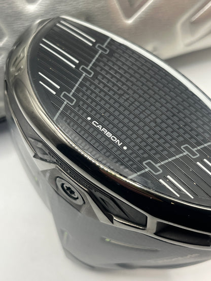 Taylormade Qi35 Driver / 9 Degrees / Head and Headcover
