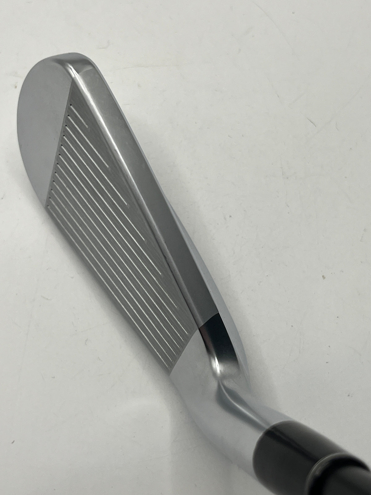 Srixon ZXi U #2 Utility Iron / 18 Degree / Stiff Flex / UST Helium 60