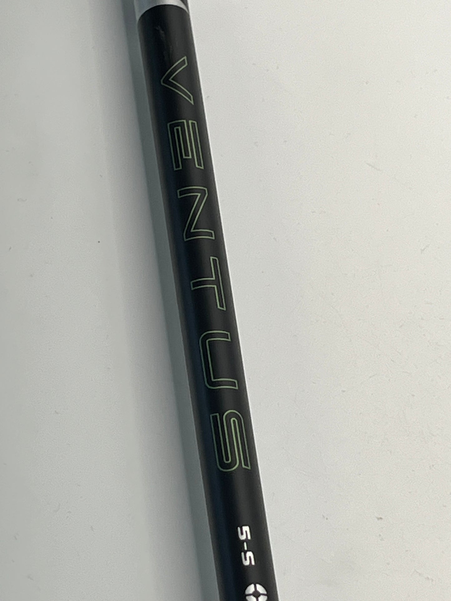 Fujikura Ventus Blue (2025) 5-S Driver Shaft / Stiff Flex / Taylormade Adaptor
