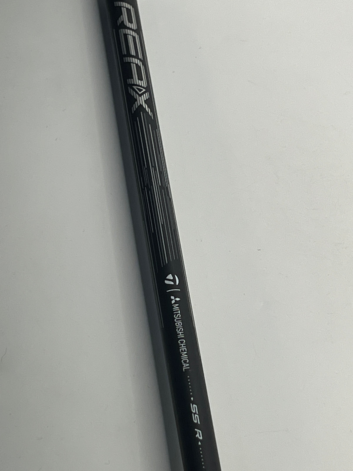 Mitsubishi REAX 55 #7 Wood Shaft / Regular Flex / Taylormade Adaptor