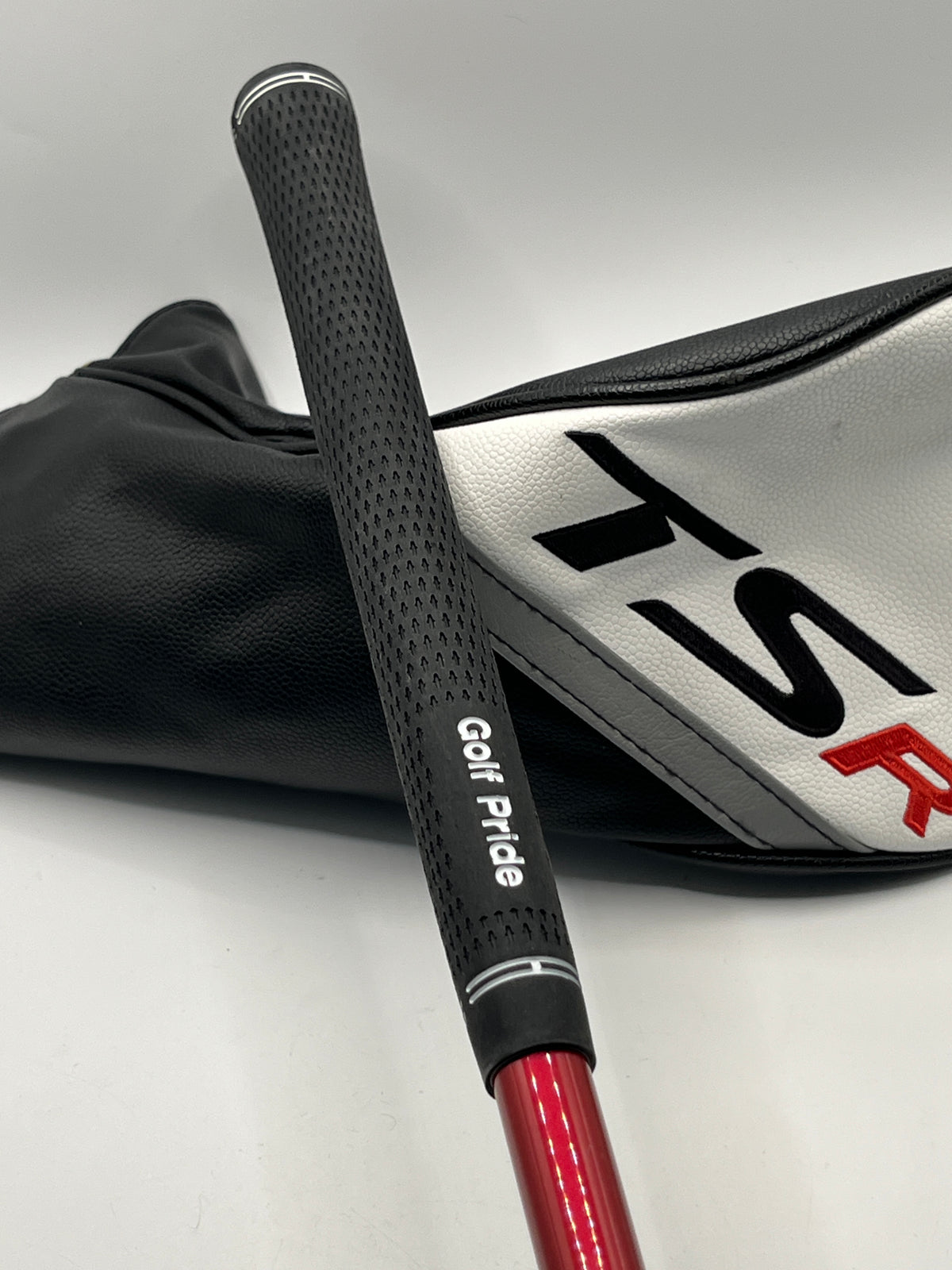 Titleist TSR3 Driver / 9 Degrees / Stiff Flex / Aldila Ascent 60