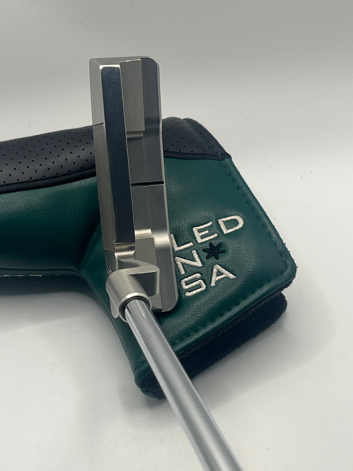 Bettinardi Studio Stock 14 Putter / 35 inch / With Original Headcover