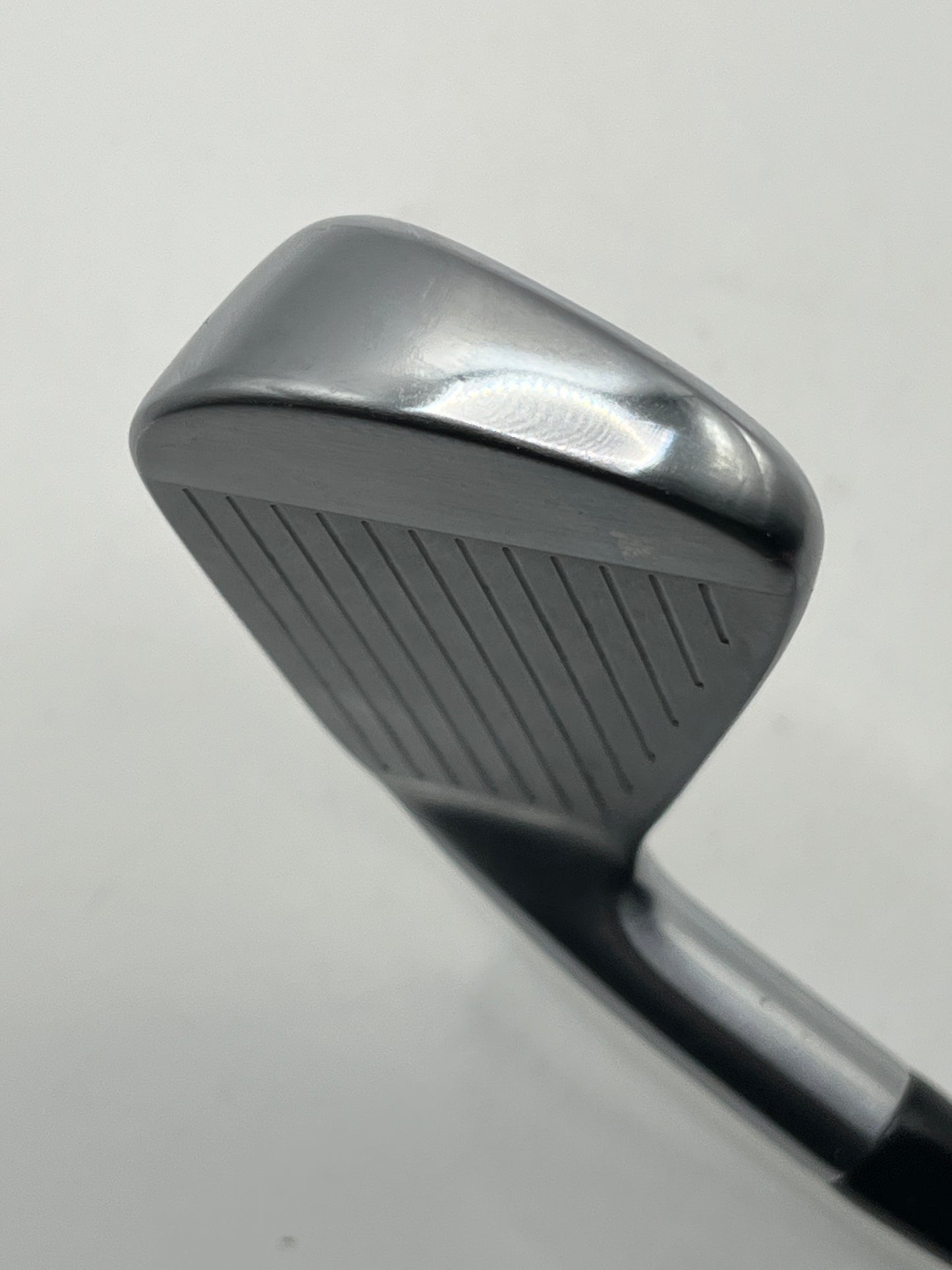 Titleist T200 Utility #3 Iron / 20 Degree / Stiff Flex / HZRDUS RDX Smoke Black