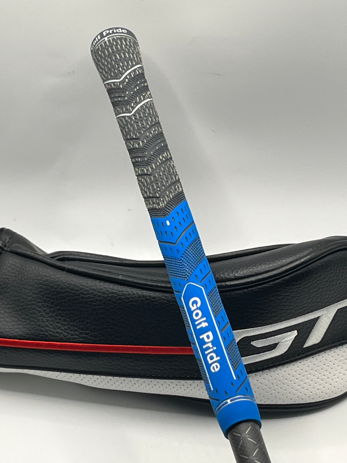 Titleist GT2 #3 Hybrid / 18 Degrees / Stiff Flex / Tensei 1K Blue