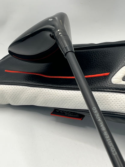 Titleist GT2 #5 Wood / 18 Degree / Regular Flex / HZRDUS CB Red
