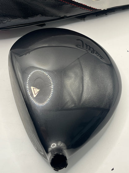 Titleist 917 D3 Driver / 9.5 Degree / Head and Headcover Only