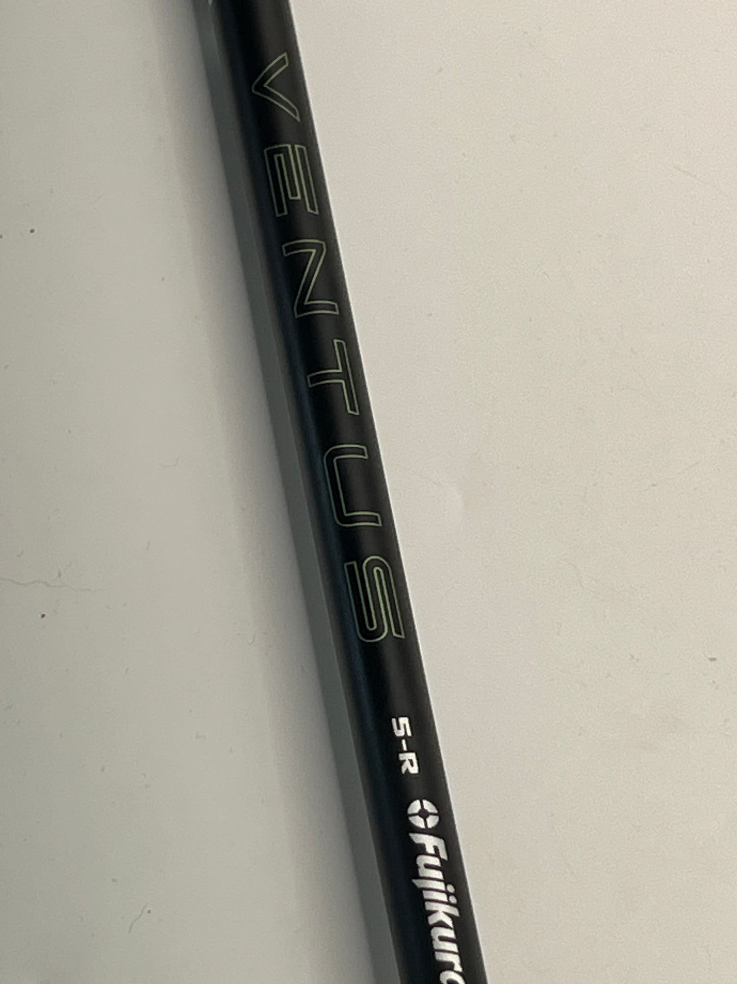 Fujikura Ventus Blue (2025) 5-R Driver Shaft / Regular Flex / Taylormade Adaptor