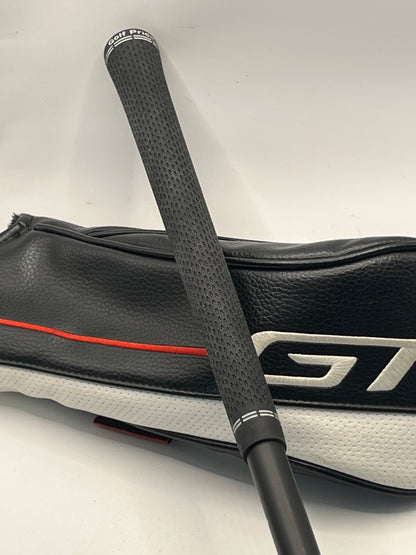 Titleist GT2 #5 Wood / 18 Degree / Regular Flex / HZRDUS CB Red