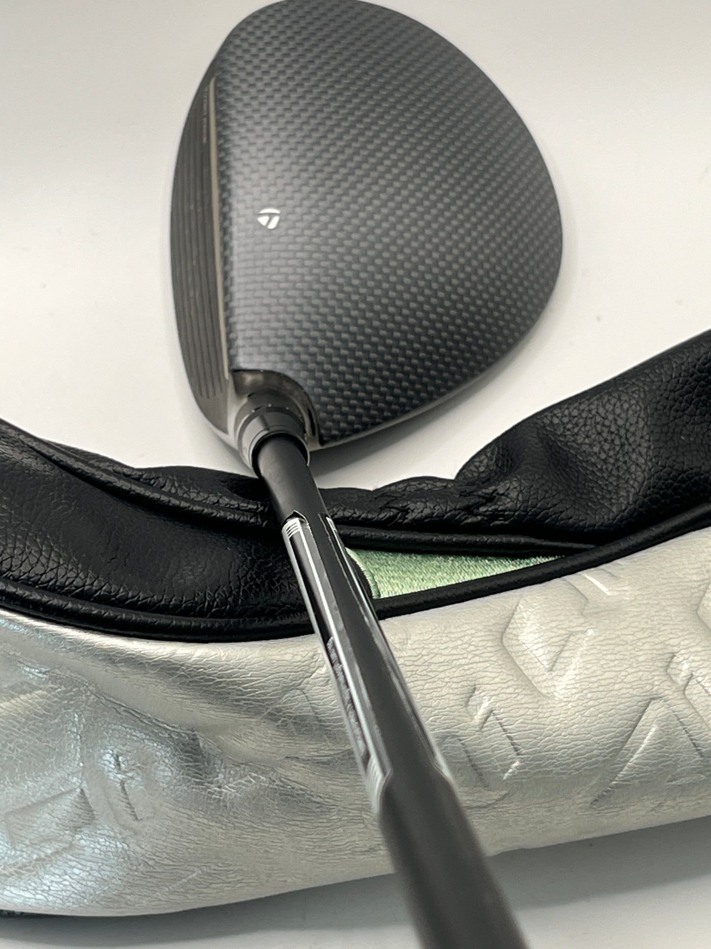 Taylormade Qi35 Tour #3 Wood / 15 Degree / Stiff Flex / Kai'li Blue Dark Waves