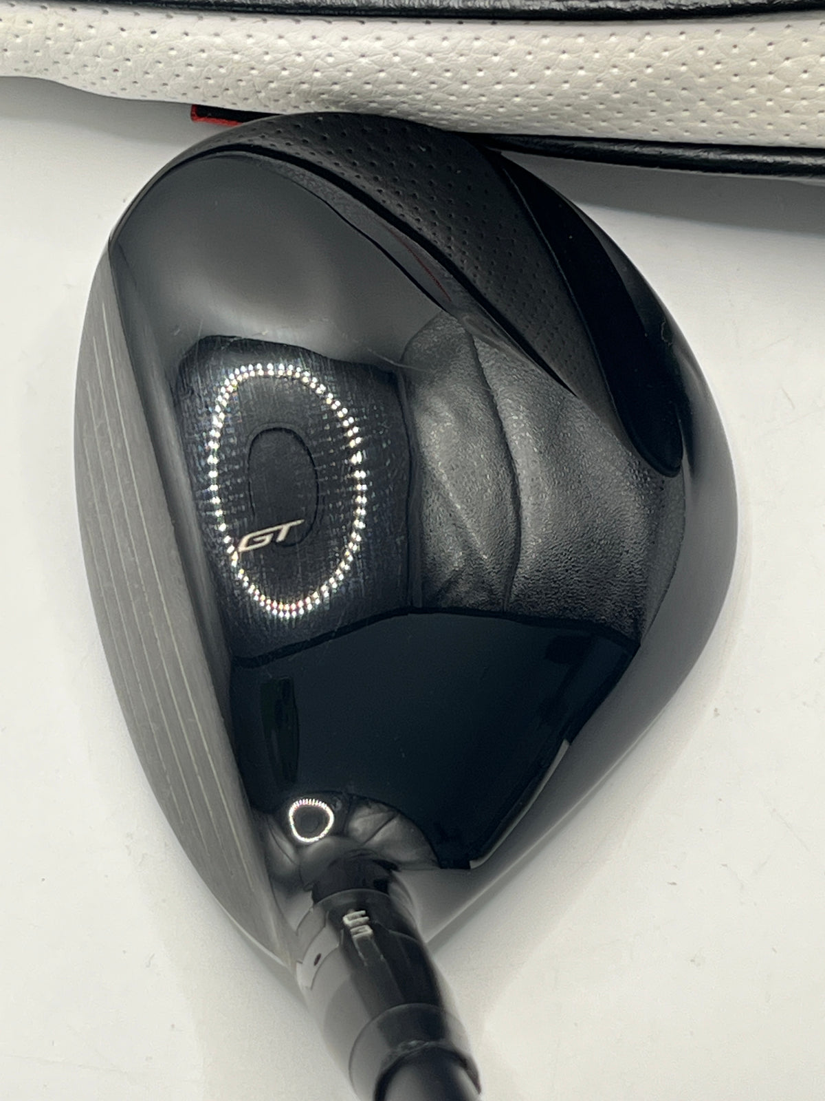 Titleist GT2 #5 Wood / 18 Degree / Regular Flex / HZRDUS CB Red