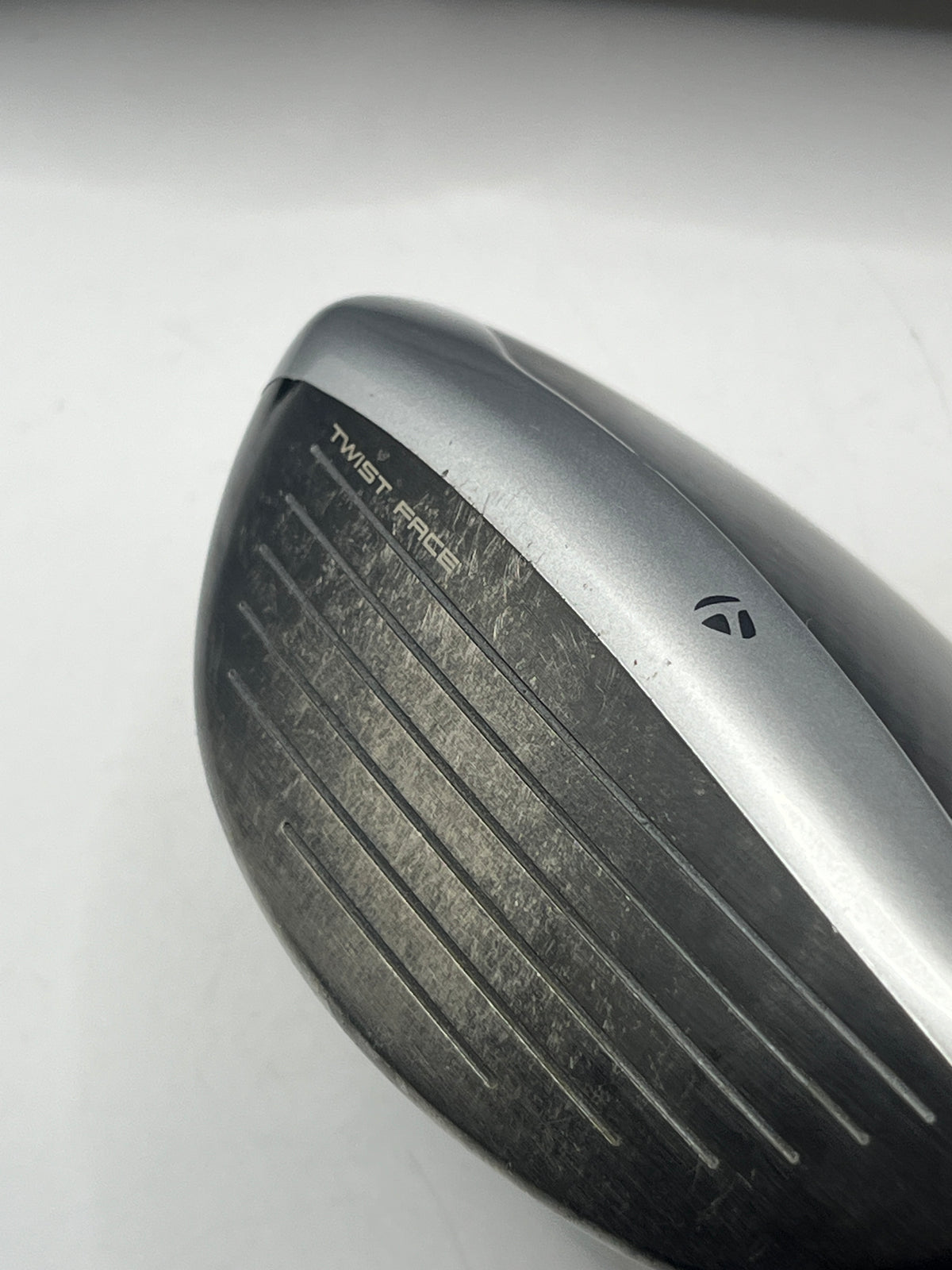 Taylormade M5 Titanium #3 Fairway Wood / 15 Degrees / Head and Headcover Only