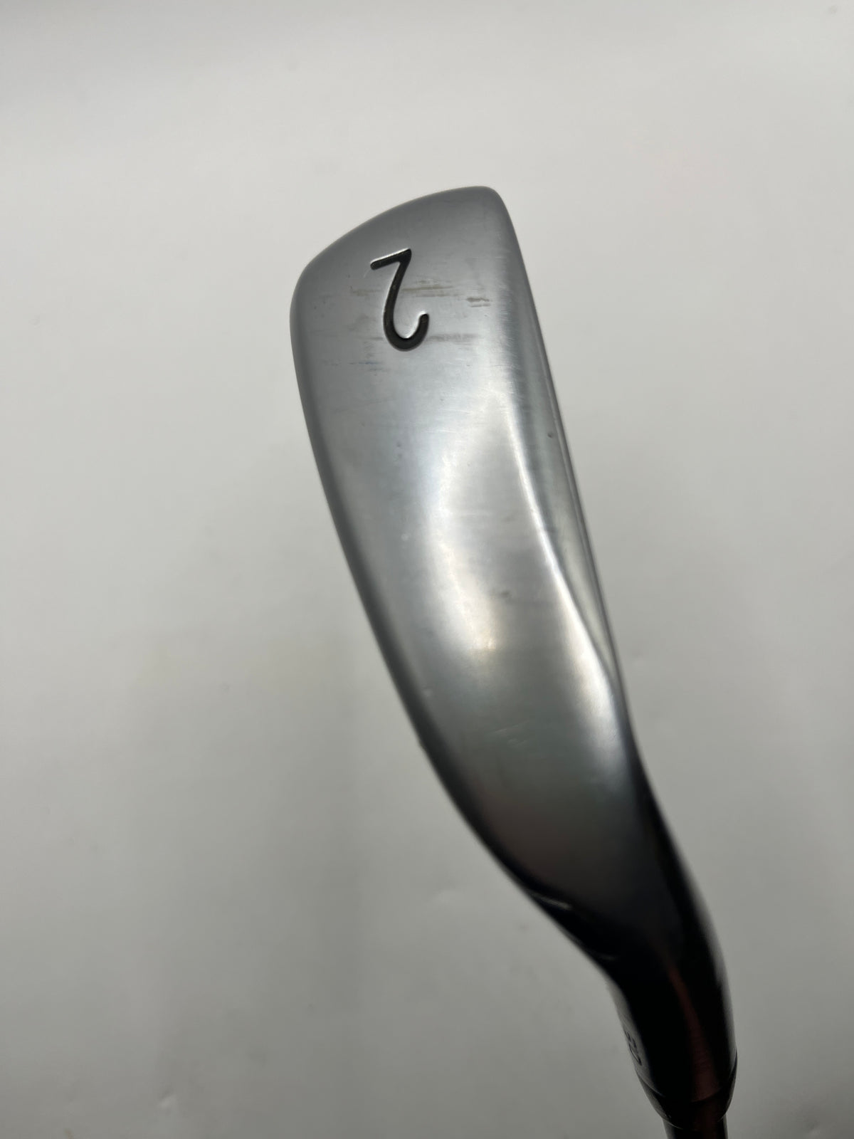 Titleist U510 Utility #2 Iron / 18 Degree / Regular Flex / HZRDUS Smoke Black