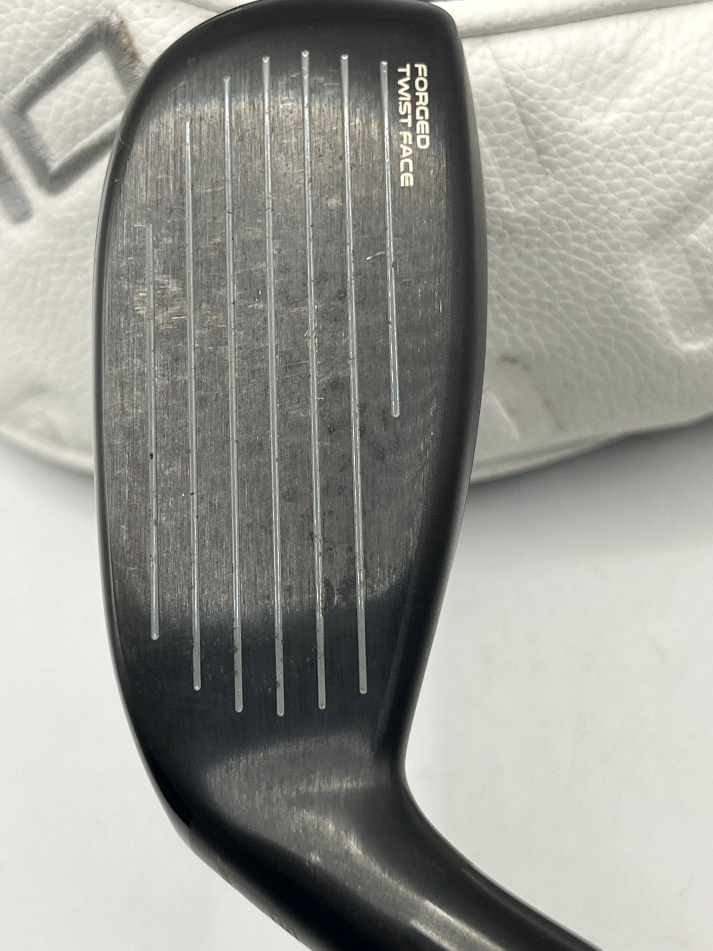 Taylormade Qi10 Tour #3 Hybrid / 19.5 Degree / Stiff Flex / Kai'li Red 85HY