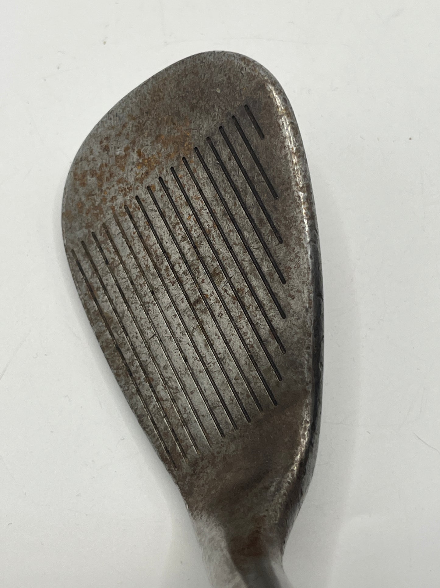 Cleveland Tour Action Reg.588 Wedge / 56 Degree / Stiff Flex / Raw Finish